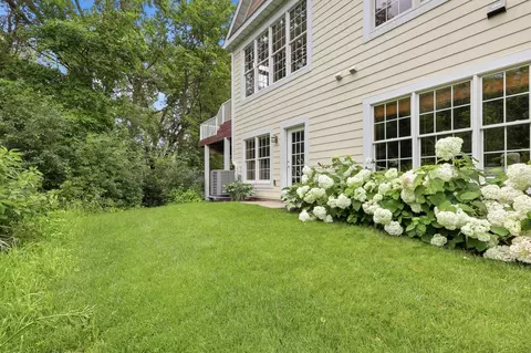 Exterior - 4910 Steeplechase Ct #39, Eagan, MN 55122 photo 4 of 7