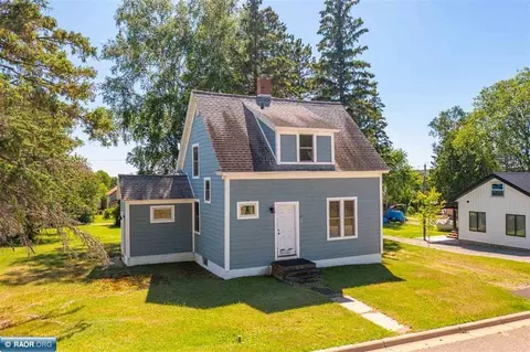 Exterior - 10 Jasper St, Soudan, MN 55782 photo 4 of 6
