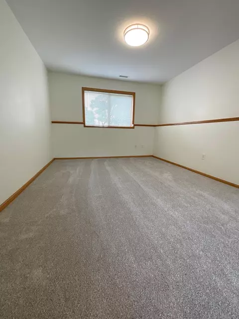 Bedroom - 2011 Lake View Dr, Jordan, MN 55352 photo 9 of 9