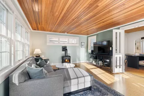Living - 512 6th Ave SW, Austin, MN 55912 photo 12 of 12