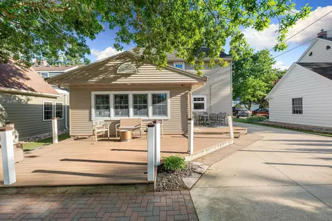 Exterior - 512 6th Ave SW, Austin, MN 55912 photo 8 of 11