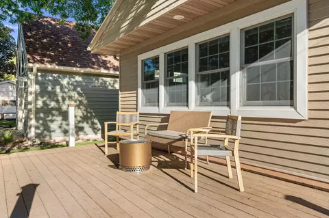 Exterior - 512 6th Ave SW, Austin, MN 55912 photo 3 of 11