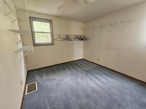 237 E Nelson Ave, Warren, MN 56762 photo 12