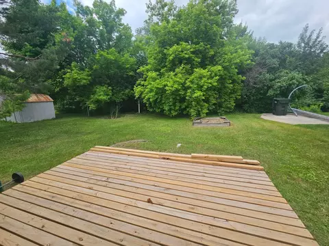 237 E Nelson Ave, Warren, MN 56762 photo 14