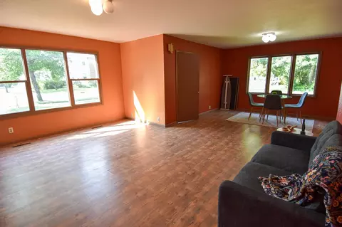Living - 237 E Nelson Ave, Warren, MN 56762 photo 3 of 4