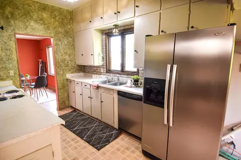 Kitchen - 237 E Nelson Ave, Warren, MN 56762 photo 4 of 6