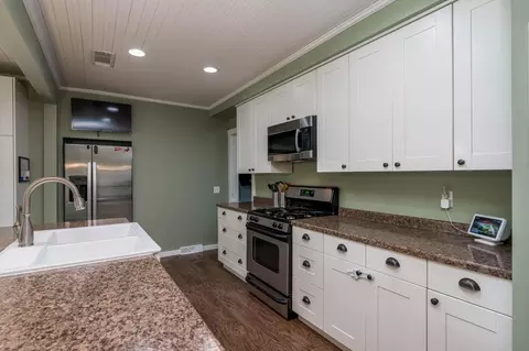Kitchen - 520 3rd St S, Waterville, MN 56096 photo 1 of 5