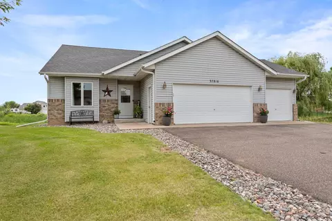 37816 Hawthorne Ave #338, North Branch, MN 55056