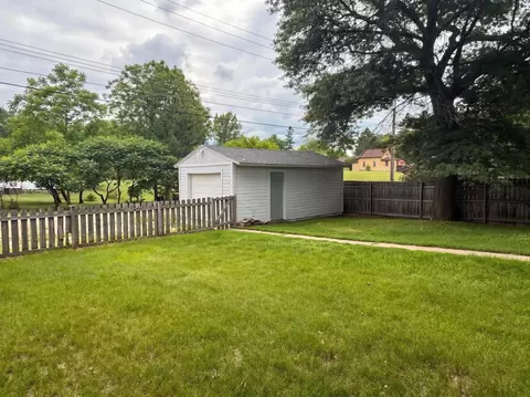 Exterior - 416 SW 4th St, Brainerd, MN 56401 photo 3 of 7