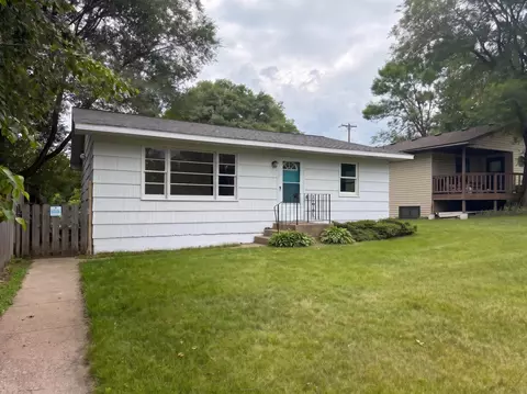 Exterior - 416 SW 4th St, Brainerd, MN 56401 photo 5 of 7