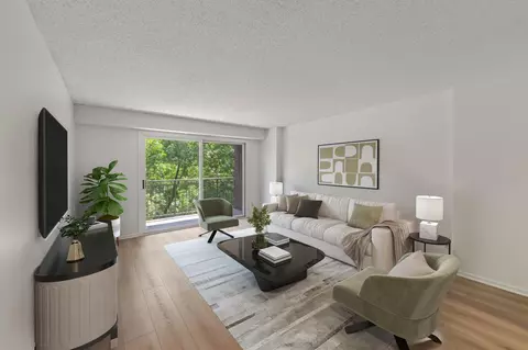 210 W Grant St #607, Minneapolis, MN 55403
