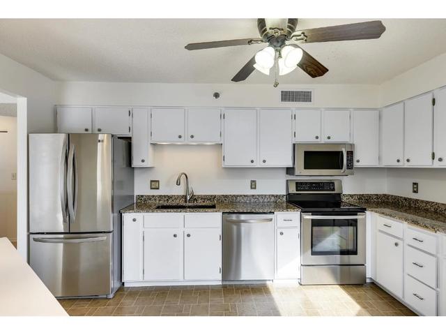 121 Washington Ave S #1102, Minneapolis, MN 55401