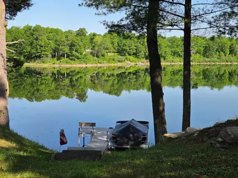 1664 20th St NW, Backus, MN 56435