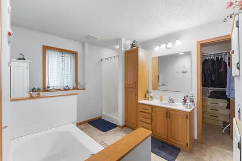 Bath - 43150 Shenandoah Loop, Dent, MN 56528 photo 1 of 3