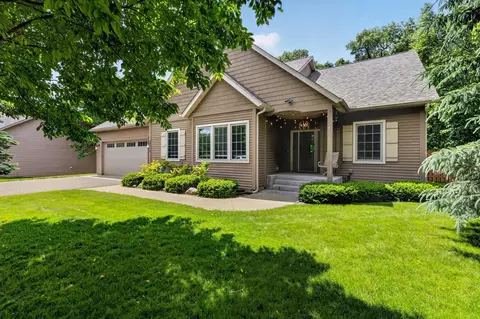 24773 Cove Trl, Nisswa, MN 56468
