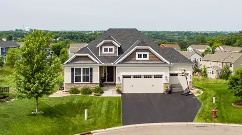 1696 73rd St W, Inver Grove Heights, MN 55077