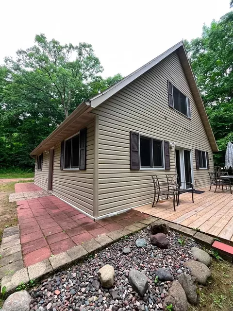 32625 Riverside Dr, Pine City, MN 55063