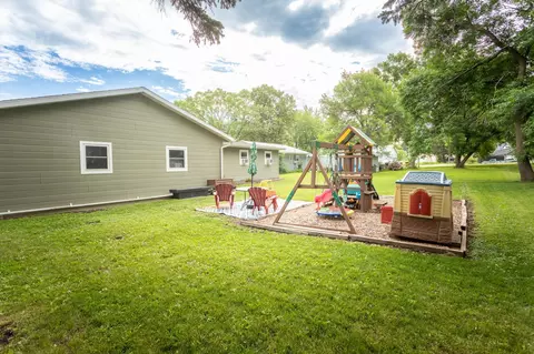 Exterior - 104 4th St E, Brandon, MN 56315 photo 4 of 5
