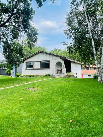 4242 Grimes Ave N, Robbinsdale, MN 55422