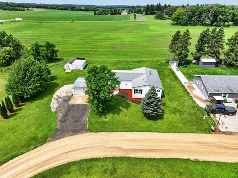 1445 1st Ave SW, Oronoco, MN 55960