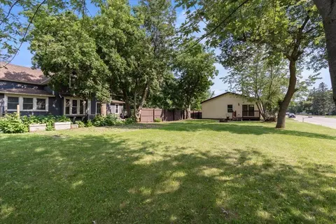 Exterior - 711 SE 13th St, Brainerd, MN 56401 photo 5 of 8