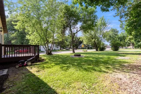 Exterior - 711 SE 13th St, Brainerd, MN 56401 photo 7 of 8