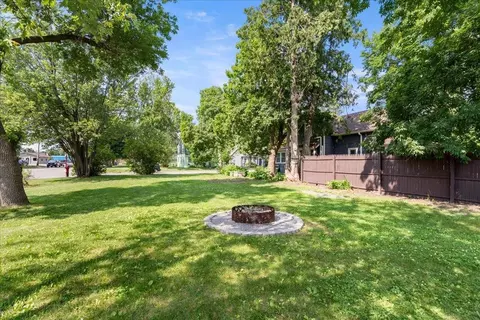 Exterior - 711 SE 13th St, Brainerd, MN 56401 photo 2 of 8