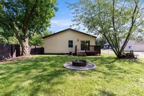 Exterior - 711 SE 13th St, Brainerd, MN 56401 photo 1 of 8