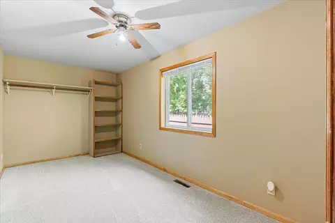 Bedroom - 711 SE 13th St, Brainerd, MN 56401 photo 2 of 3