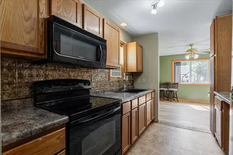 Kitchen - 711 SE 13th St, Brainerd, MN 56401 photo 1 of 1