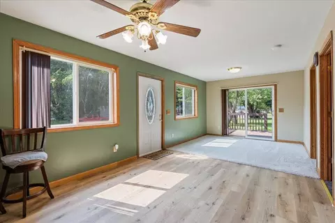 Living - 711 SE 13th St, Brainerd, MN 56401 photo 1 of 1