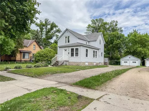 409 9th St SW, Willmar, MN 56201 photo 2