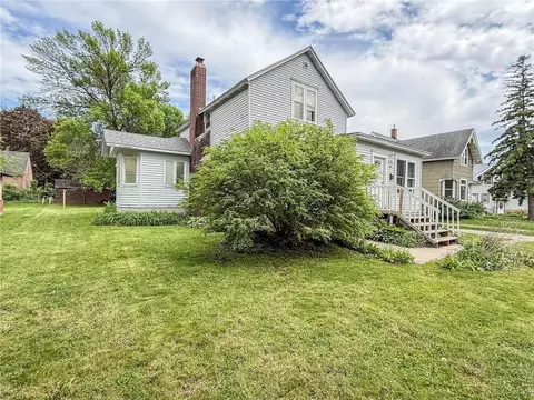 409 9th St SW, Willmar, MN 56201 photo 7