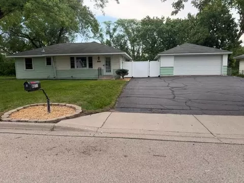 8031 Hadley Ave S, Cottage Grove, MN 55016