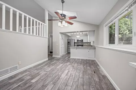 3633 Windtree Dr, Eagan, MN 55123 photo 8