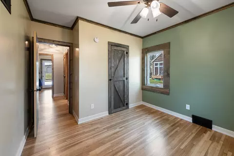 Bedroom - 809 7th St NE, Staples, MN 56479 photo 2 of 2
