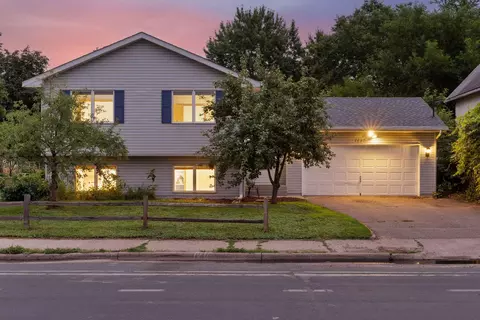 1855 Monroe St NE, Minneapolis, MN 55418