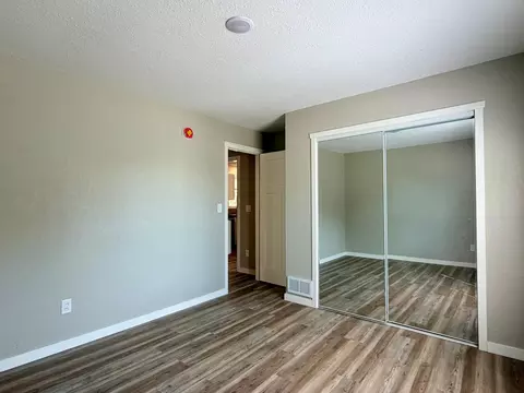 Bedroom - 519 E 9th St, Morris, MN 56267 photo 3 of 3