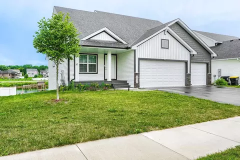 5832 178th St W, Lakeville, MN 55044