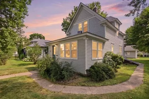319 S Miller Ave, Litchfield, MN 55355