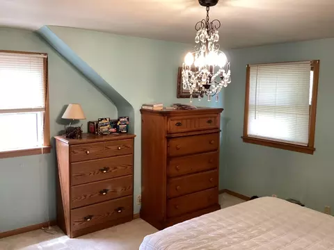 Bedroom - 413 Hawthorne St E, Albert Lea, MN 56007 photo 2 of 2