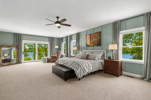 Bedroom - 3396 Kings Point Rd, Excelsior, MN 55331 photo 1 of 7