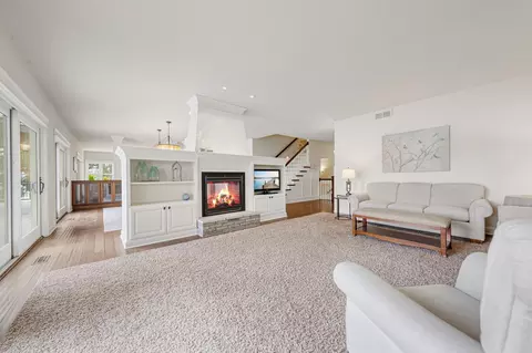 Living - 3396 Kings Point Rd, Excelsior, MN 55331 photo 4 of 4