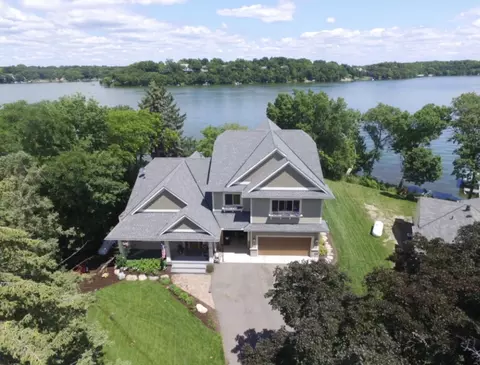 Exterior - 3396 Kings Point Rd, Excelsior, MN 55331 photo 6 of 15
