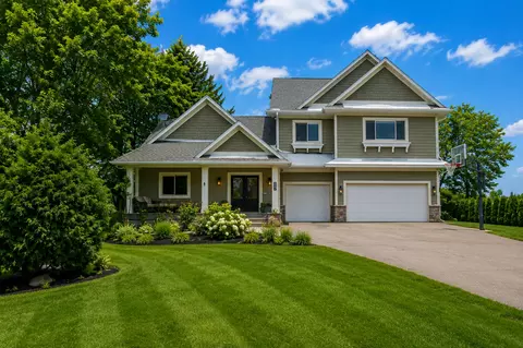 Exterior - 3396 Kings Point Rd, Excelsior, MN 55331 photo 7 of 15