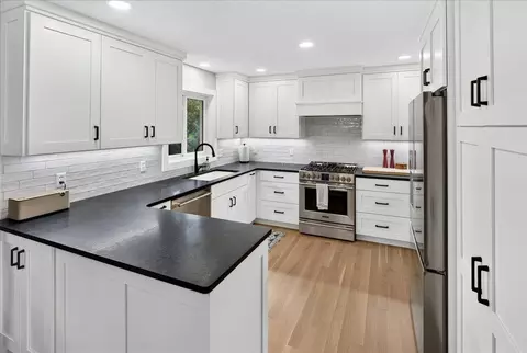 Kitchen - 5336 Oxbow Pl, Champlin, MN 55316 photo 1 of 7