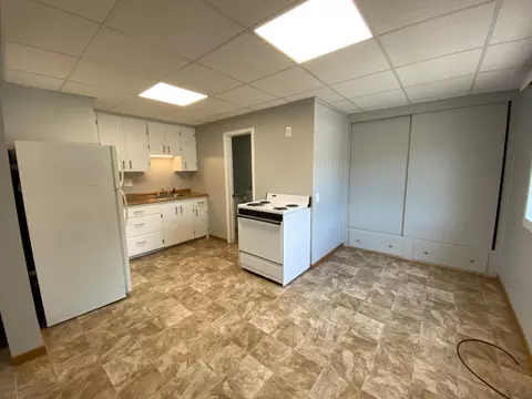 220 E 7th St, Albert Lea, MN 56007 photo 13
