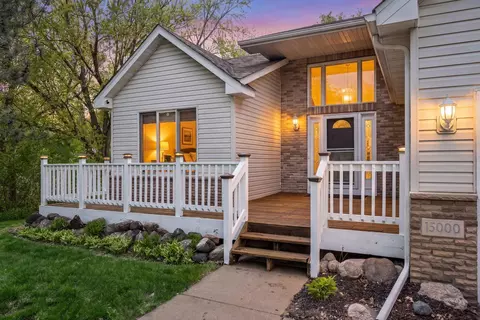 15000 Juniper Ridge Dr NW, Andover, MN 55303