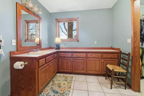 Bath - 14438 Cedarleaf Point Rd, Brainerd, MN 56401 photo 6 of 6