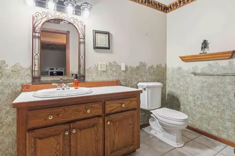 Bath - 14438 Cedarleaf Point Rd, Brainerd, MN 56401 photo 1 of 6
